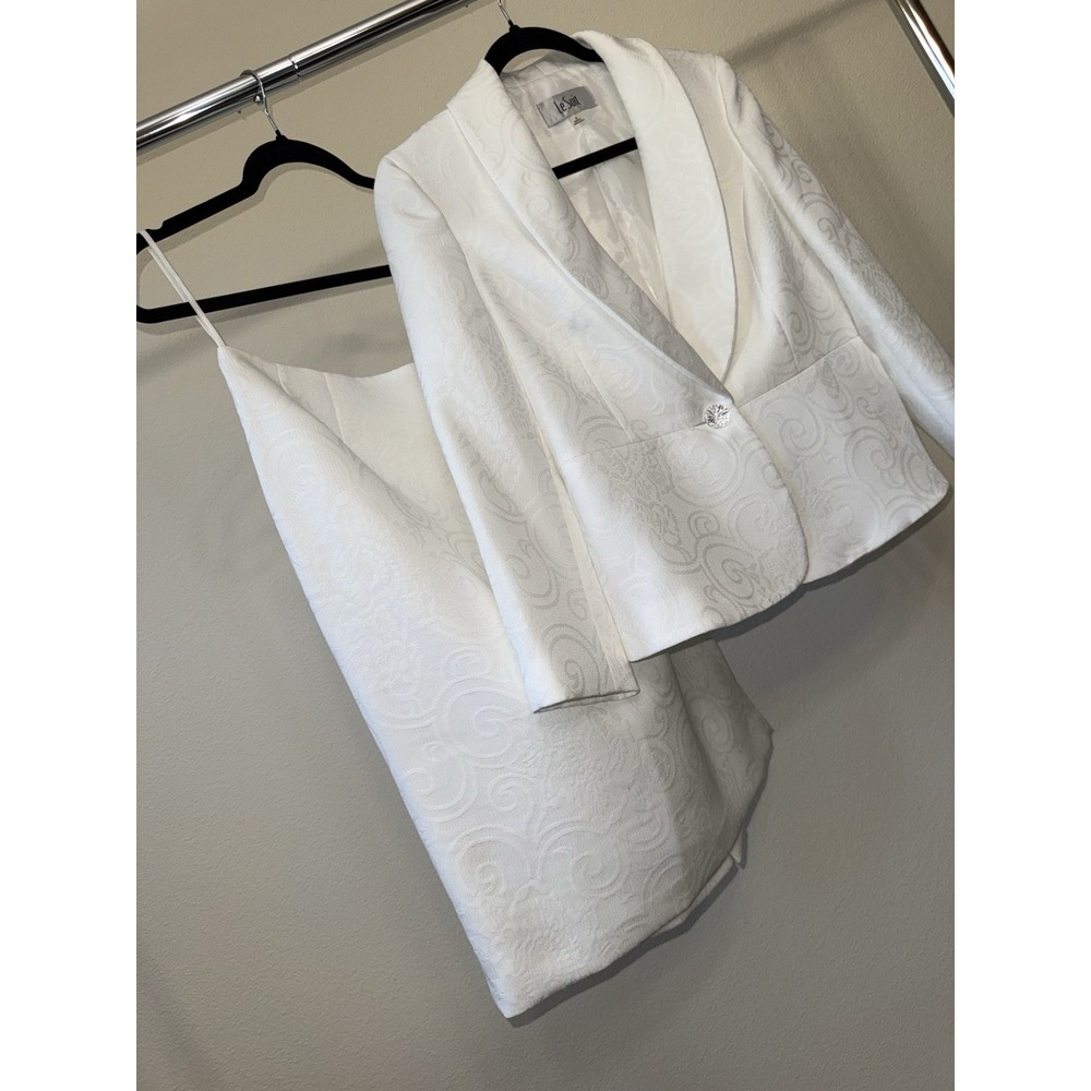 NWT Le Suit Women's 2PC White Jacquard Blazer Skirt Suit Set Formal Size 6